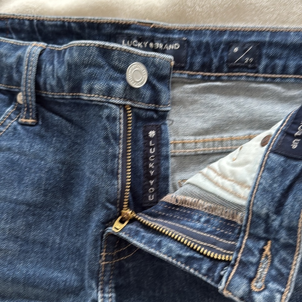 Lucky Brand “The Roll Up” Jean Shorts - Picture 8 of 11